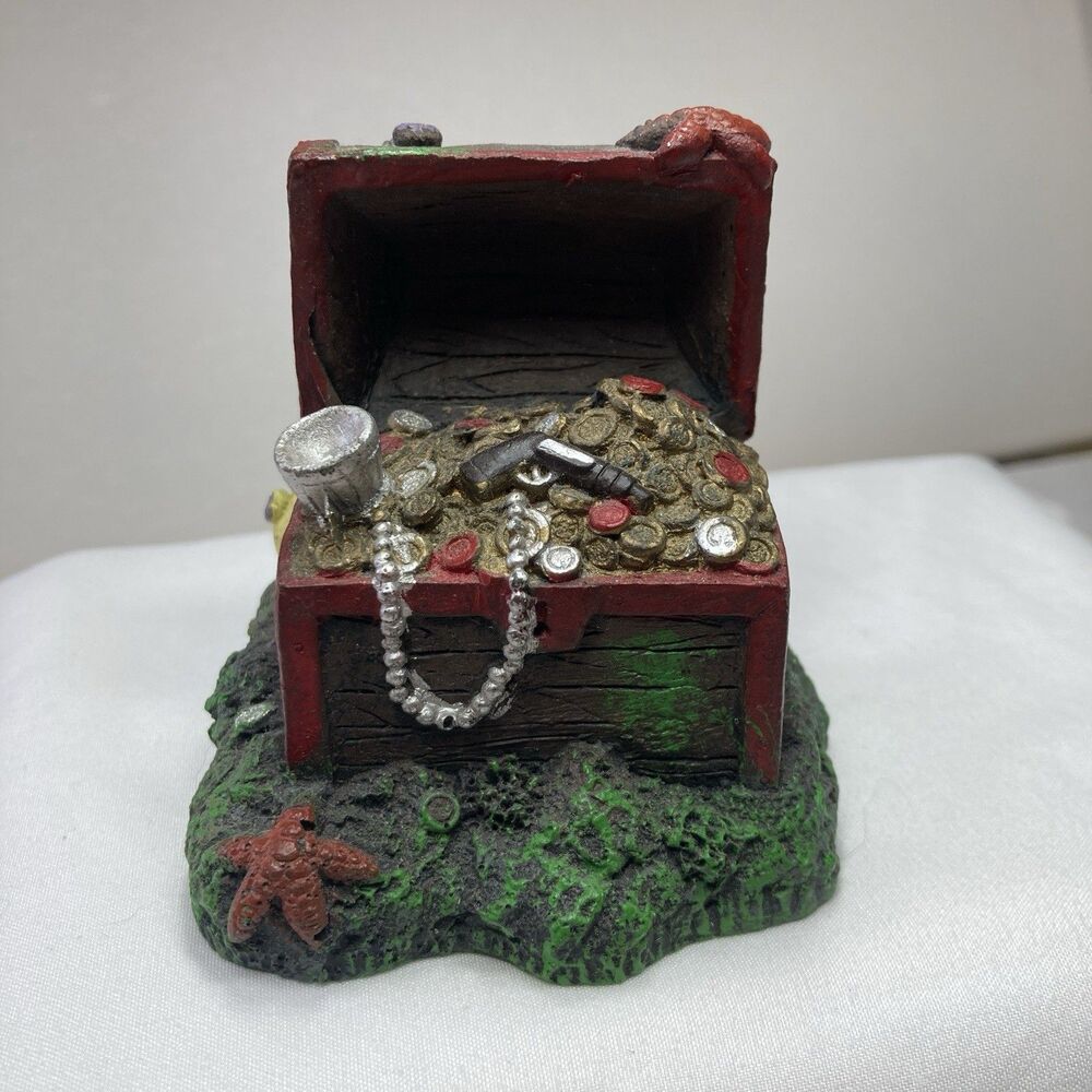 Top Fin Small Treasure Chest Aquarium Decoration Open w/ pearls, coins, weapons